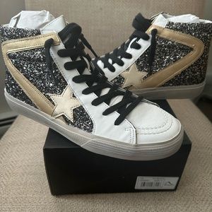 Brand New SHU Shop Roxanne Woman’s Sneakers Size 11